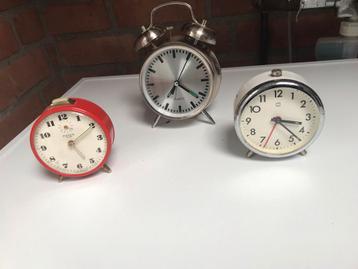 3 Vintage Wekkers - Opwindbaar beschikbaar voor biedingen