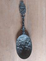 Antieke lepel met afbeelding, Ophalen