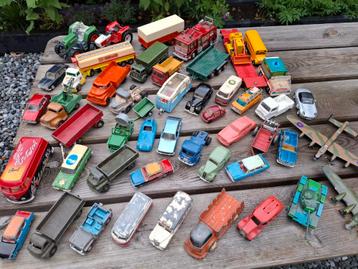 Oude autootjes Dinky Corgi Toys Matchbox Siku etc beschikbaar voor biedingen