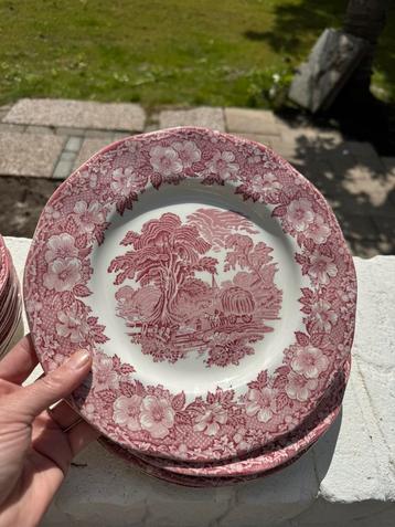 Homeland wedgwood servies beschikbaar voor biedingen