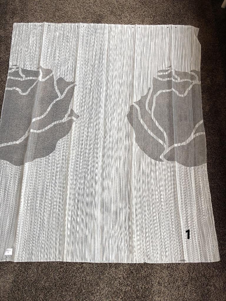 Stof inbetween Artelux Matisse vitrage lap110x100cm roos wit, Hobby en Vrije tijd, Stoffen en Lappen, Zo goed als nieuw, Polyester