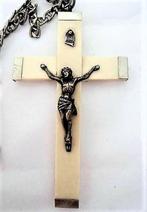 Antiek benen crucifix, kruisje, hangertje Chevremont (7741-1, Ophalen