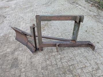 Grondschuif, drainagesleufschuif, schaafblad beschikbaar voor biedingen