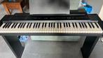 Electrische piano, Muziek en Instrumenten, Piano's, Ophalen, Zo goed als nieuw, Zwart