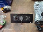 USB & Sigarettenaansteker Houder met Voltmeter, Ophalen of Verzenden, Gebruikt