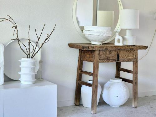 Oude houten sidetable landelijk robuust Woontheater, Huis en Inrichting, Tafels | Sidetables, Ophalen
