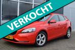 Volvo V40 1.6 T4 Momentum | Clima | Cruise | APK 2-2027 !, Auto's, Voorwielaandrijving, Stof, Gebruikt, Zwart
