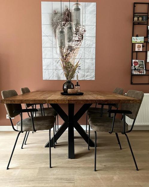 Vierkante tafel van teak hout (140x140cm), Huis en Inrichting, Tafels | Eettafels, Zo goed als nieuw, 100 tot 150 cm, 100 tot 150 cm