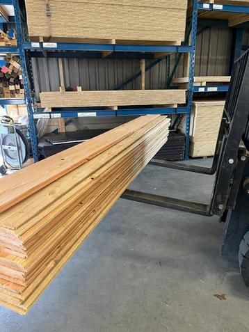 Douglas halfhouts rabat / vloerdelen  half lip planken beschikbaar voor biedingen