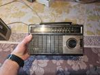 Vintage Sharp radio, Audio, Tv en Foto, Radio's, Gebruikt, Ophalen of Verzenden, Radio