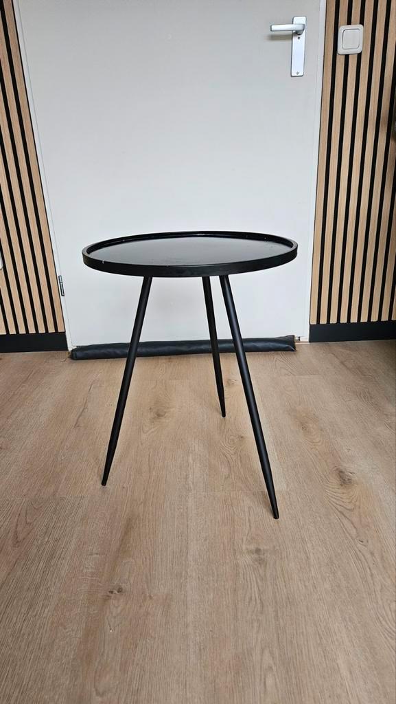 Zwart metalen bijzettafel Pronto - plantentafel, Huis en Inrichting, Tafels | Bijzettafels, Zo goed als nieuw, Rond, 45 tot 60 cm