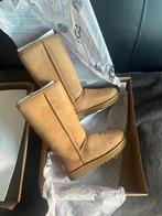 UGG Classic Tall II Chestnut Bruin Maat 38 - Nieuw, Hoge laarzen, UGG, Bruin, Verzenden