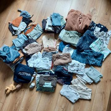 groot pakket voor een jongen maat 50-56  beschikbaar voor biedingen