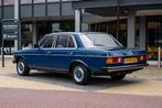 Mercedes-Benz 200-serie 200 W123 (bj 1983), Stof, Blauw, Bedrijf, Handgeschakeld