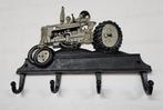 kapstok / TRACTOR/ TREKKER / 4 haken / tractor / gietijzer