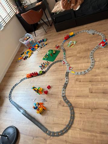 Duplo treinbaan met uitbreidingsset en meer! beschikbaar voor biedingen