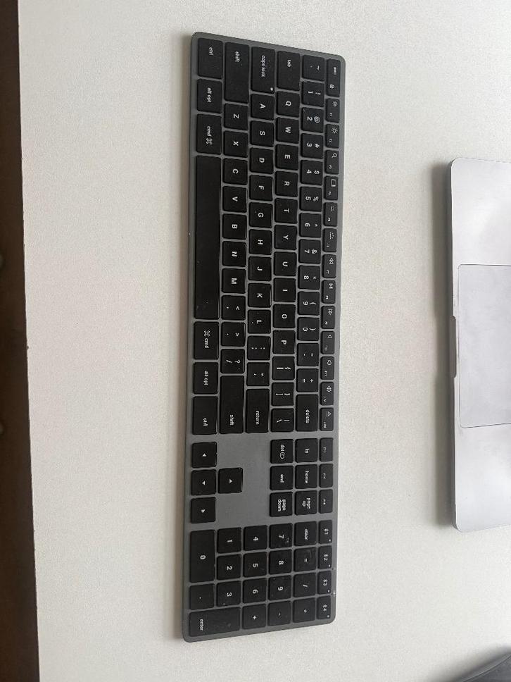 ️ Satechi Slim X3 Bluetooth Keyboard, Computers en Software, Toetsenborden, Zo goed als nieuw, Qwerty, Draadloos, Ergonomisch