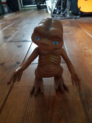 Plastic action figure E.T. Hoogte 18 cm. beschikbaar voor biedingen