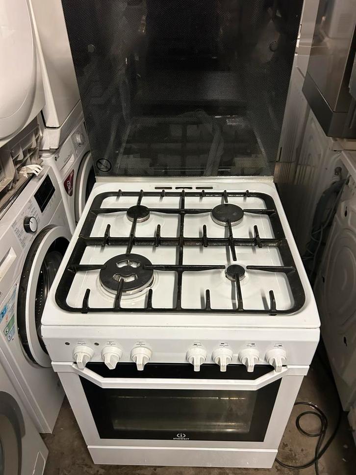 Gasfornuis - Perfect voor elke keuken!, Witgoed en Apparatuur, Fornuizen, Gebruikt, Vrijstaand, Gas, 4 kookzones, 85 tot 90 cm