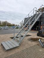 Stalen trap gegalv hoog 3,66mtr nog041, Doe-het-zelf en Verbouw, Ladders en Trappen, Ophalen of Verzenden, Trap, Zo goed als nieuw