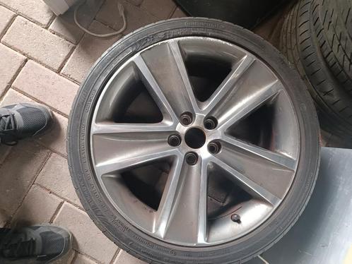 VW polo CROSS velgen met banden., Auto-onderdelen, Banden en Velgen, Banden en Velgen, Zomerbanden, 17 inch, 215 mm, Personenwagen