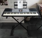 Keyboard / Piano, Muziek en Instrumenten, 61 toetsen, Zo goed als nieuw, Met standaard, Ophalen