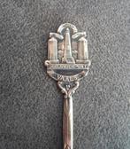 Lepeltje drielandenpunt. Vaals, Verzilverd, Ophalen of Verzenden, Zo goed als nieuw, Metaal
