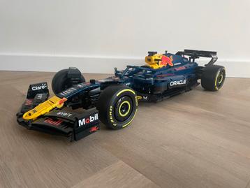 Lego Red Bull Racing RB18 Formule 1 Auto beschikbaar voor biedingen