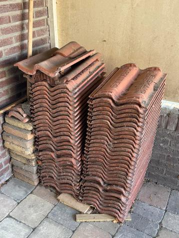 Dakpannen 50 stuks beschikbaar voor biedingen