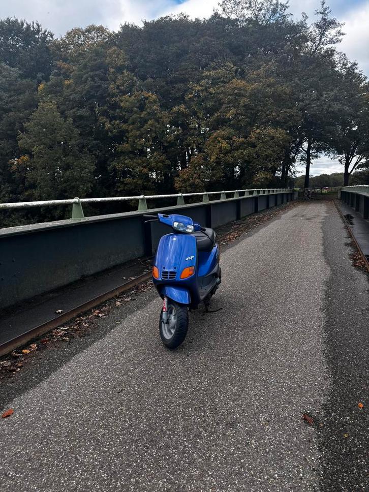 Zip type 3, Fietsen en Brommers, Scooters | Piaggio, Zo goed als nieuw, Zip, Tweetakt, Ophalen