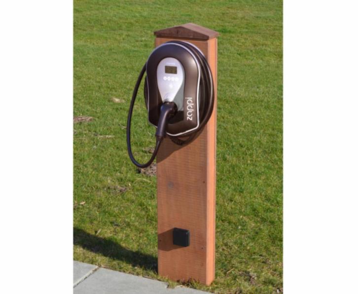 Montagepaal / Laadpaal met wandcontactdoos 220V, Auto diversen, Laadpalen, Nieuw, Laadpaal, Ophalen of Verzenden