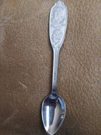 Lepeltje, Ophalen, Zo goed als nieuw, Speld(je) of Lepel(tje)