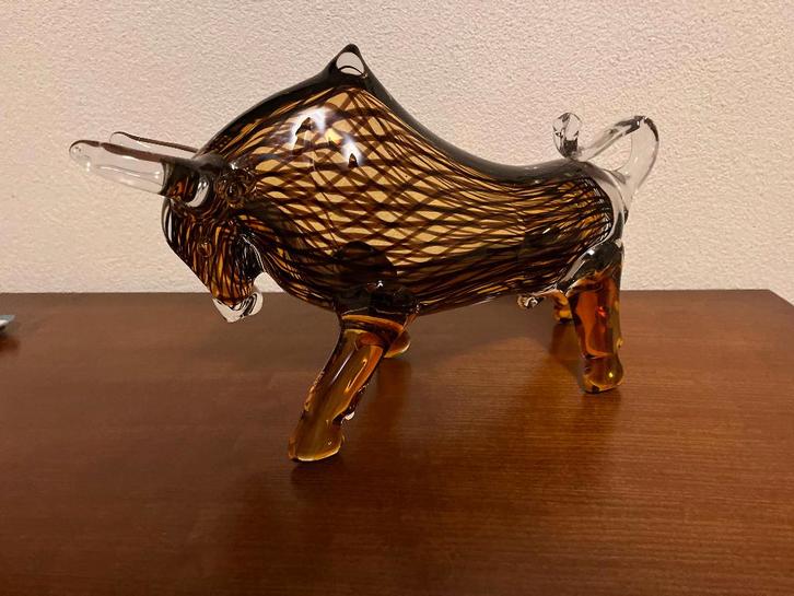 Stier van glas., Antiek en Kunst, Kunst | Beelden en Houtsnijwerken, Ophalen