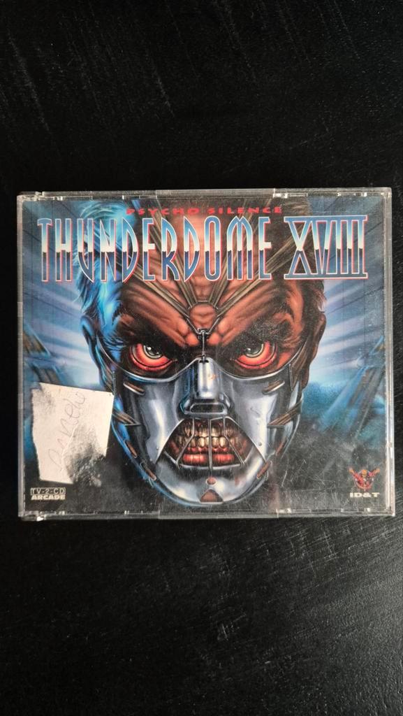 Thunderdome 18 Dubbel CD, Cd's en Dvd's, Cd's | Dance en House, Zo goed als nieuw, Techno of Trance, Boxset, Ophalen of Verzenden