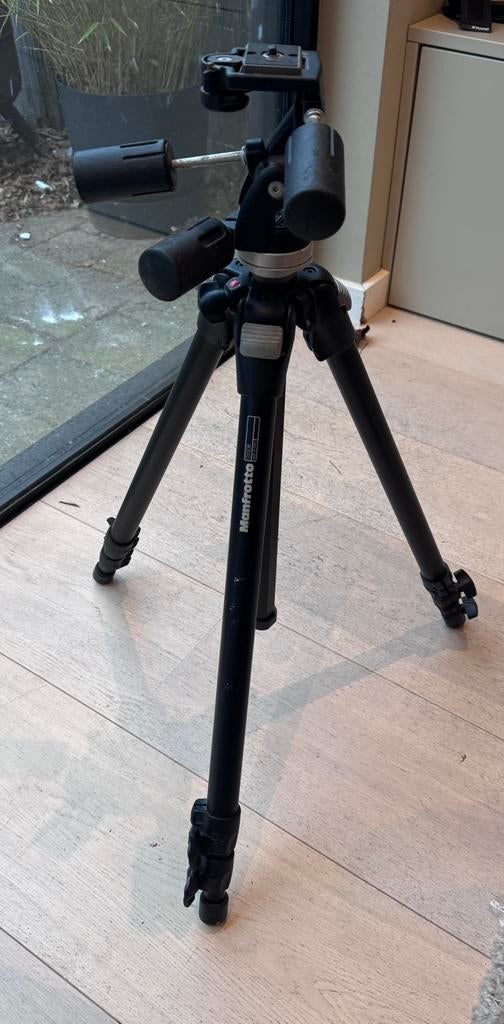 Manfrotto 055DB statief – professioneel, zeer stevig, Audio, Tv en Foto, Fotografie | Statieven en Balhoofden, Gebruikt, 175 cm of meer