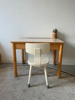 Vintage kleuterstoel Schilte wit, Kinderen en Baby's, Kinderkamer | Tafels en Stoelen, Ophalen, Gebruikt, Stoel(en)
