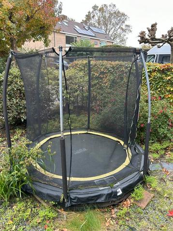 Sporttrampoline  beschikbaar voor biedingen