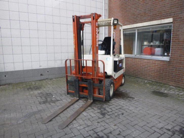 nissan electrische 4 wiel heftrucks  2000 kg, Zakelijke goederen, Machines en Bouw | Heftrucks en Intern transport, Heftruck, Elektrisch