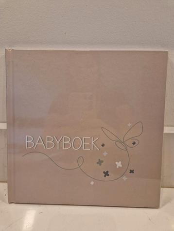 Baby eerste jaar invul boekje nieuw  beschikbaar voor biedingen