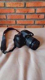 Te Koop Camera Canon EOS 2000D, Audio, Tv en Foto, Fotocamera's Digitaal, Ophalen of Verzenden, Zo goed als nieuw, Spiegelreflex