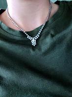 Ketting met strass + clip oorbellen, Overige materialen, Met strass, Ophalen of Verzenden, Zo goed als nieuw