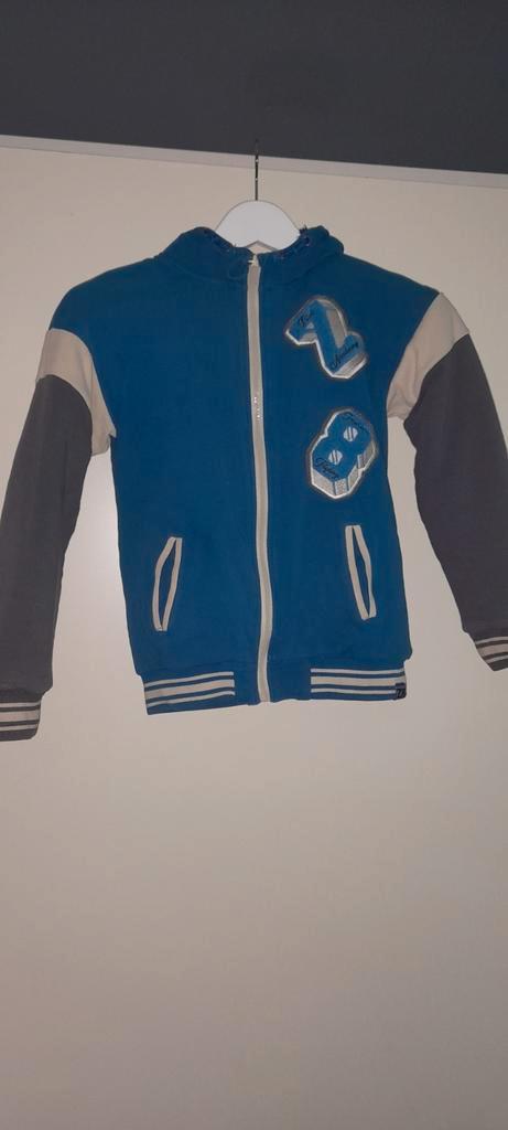 Mooi borg vest met Teddy maat 128/134 van Z8 Zgan!, Kinderen en Baby's, Kinderkleding | Maat 128, Zo goed als nieuw, Jongen, Trui of Vest