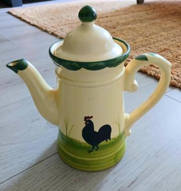 Kip en haan koffiepot koffiekan Oud beschikbaar voor biedingen