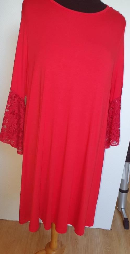 NIEUW. Prachtige jurk van THOMBIQ mt. 48-50, Kleding | Dames, Grote Maten, Nieuw, Jurk, Rood, Verzenden