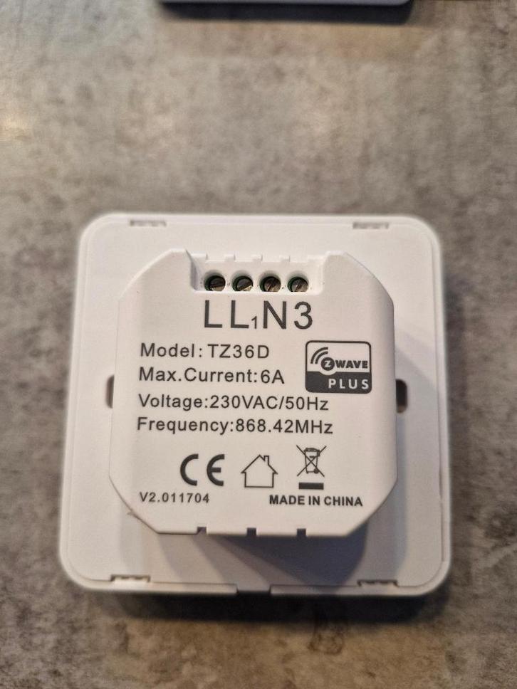 Z-Wave basis set (dongel + 5 devices), Hobby en Vrije tijd, Elektronica-componenten, Gebruikt, Ophalen of Verzenden