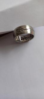 Nieuw.   Mooie stalen heren ring.   maat 21, Sieraden, Tassen en Uiterlijk, Ringen, 20 of groter, IJzer of Staal, Heer, Nieuw