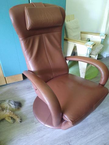 Relaxfauteuil beschikbaar voor biedingen