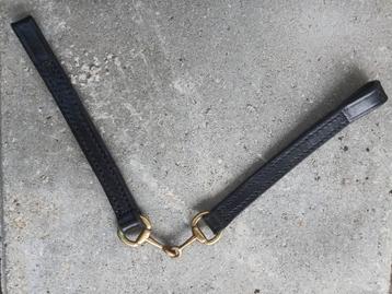 Frontriem met bitje beschikbaar voor biedingen