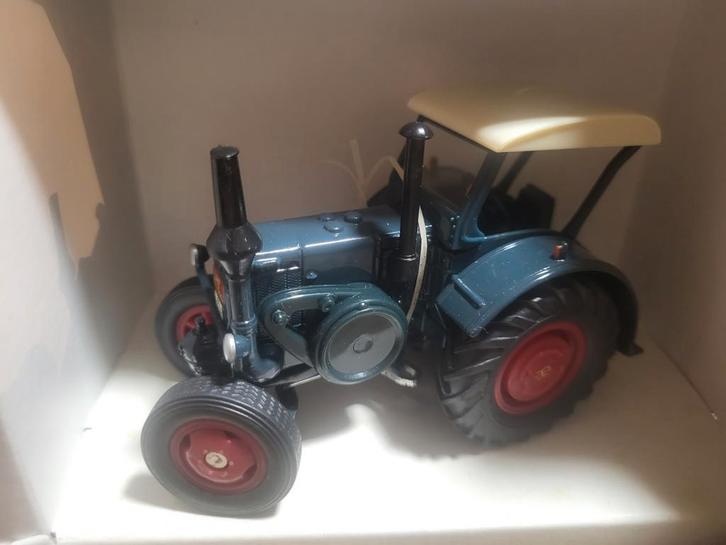 Siku Classic Lanz Bulldog 1:32, Hobby en Vrije tijd, Modelauto's | 1:32, Nieuw, Tractor of Landbouw, SIKU, Ophalen of Verzenden