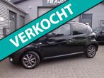 Toyota Aygo 1.0-12V Dynamic Navigator AUTOMAAT / 102.881 KM, Euro 5, Stof, Gebruikt, Zwart